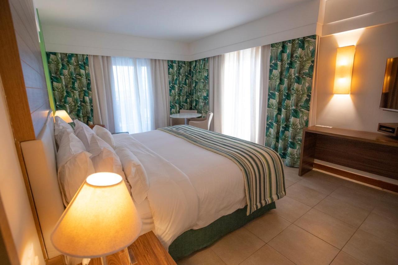 Vidam Hotel Aracaju - Transamerica Collection 外观 照片 A bedroom at the hotel